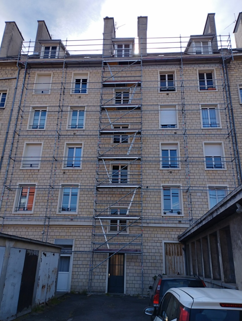 échafaudage roulant